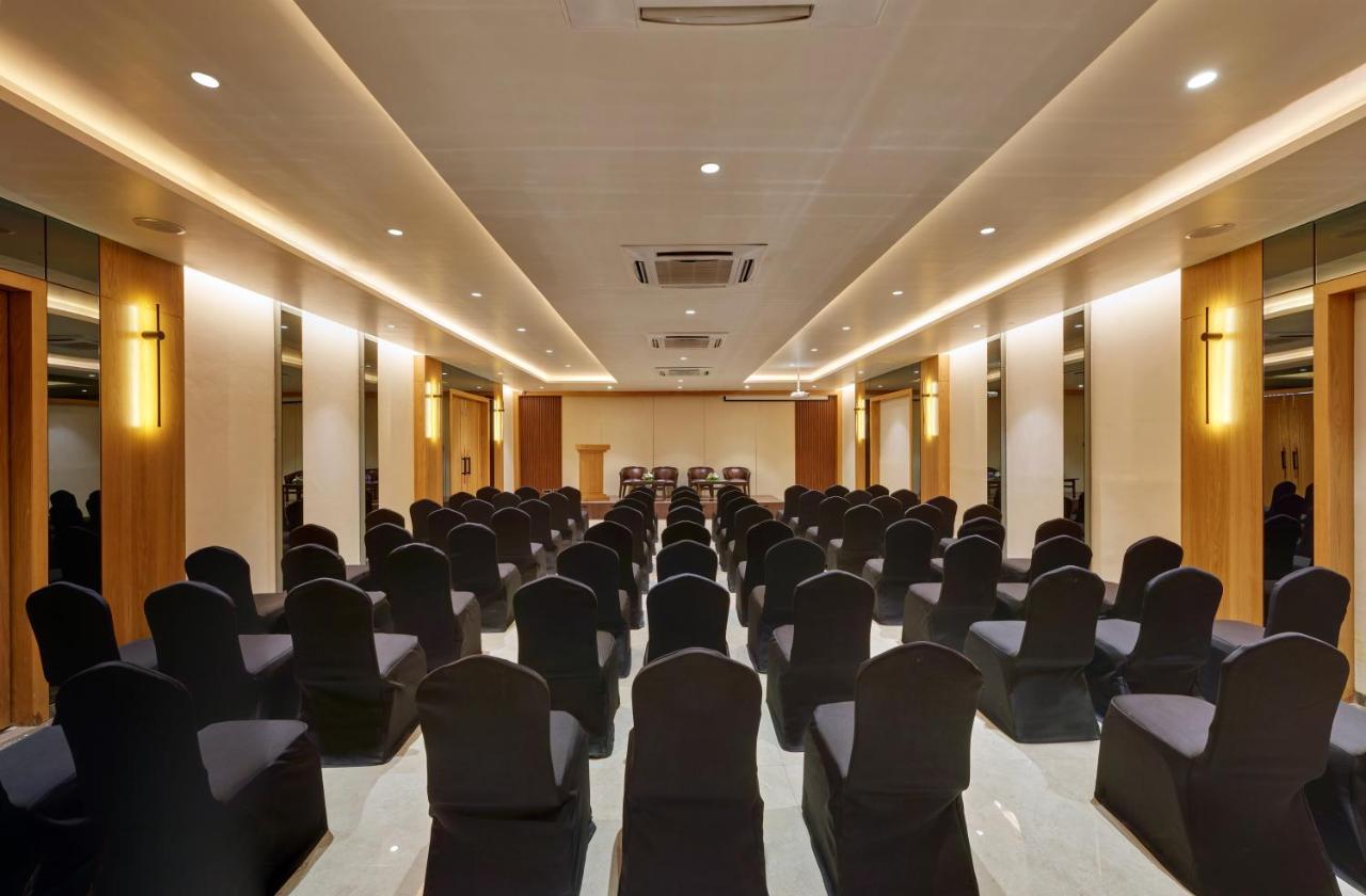 Regenta Place Raysons Kolhapur Luaran gambar