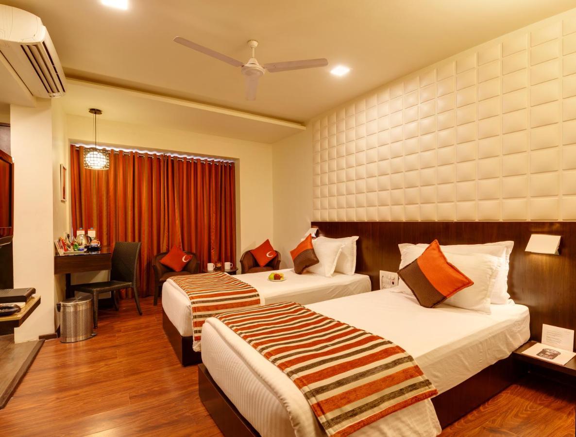 Regenta Place Raysons Kolhapur Luaran gambar